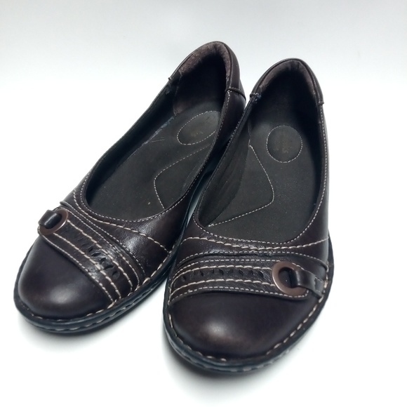 Clarks Shoes - Women's Clark's Brown leather flats sz 8